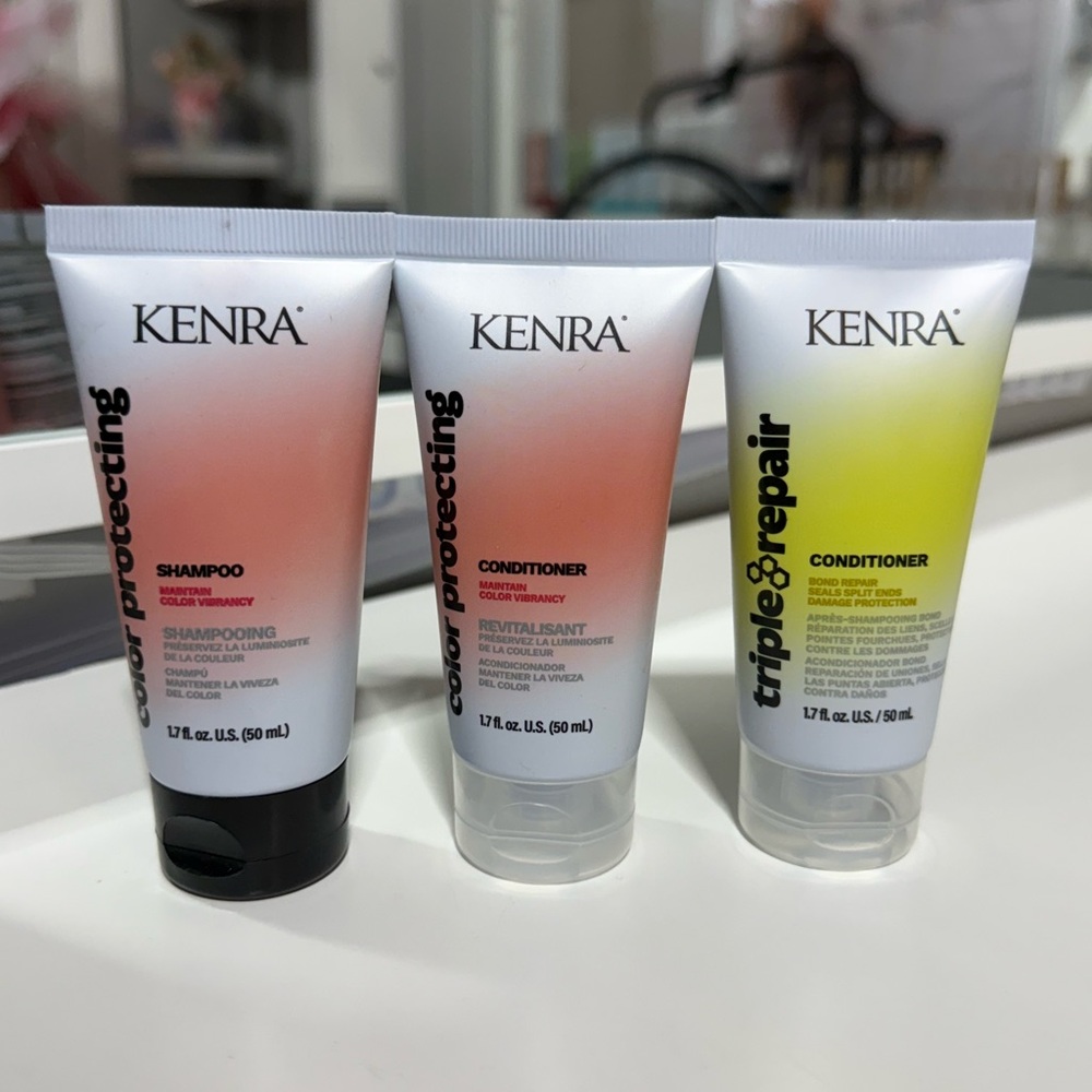 Shampoo and 2 Conditioner Set